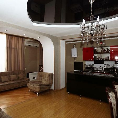 Lela Apartments Tbilisi Buitenkant foto