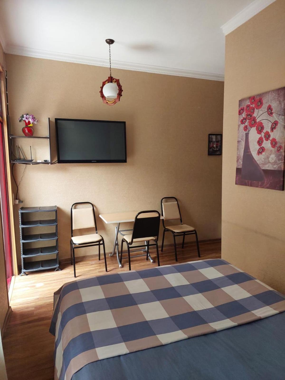 Lela Apartments Tbilisi Buitenkant foto