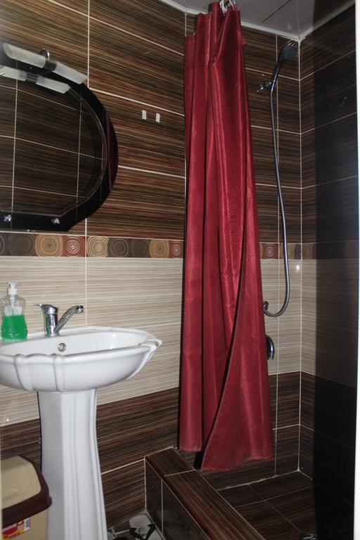 Lela Apartments Tbilisi Kamer foto